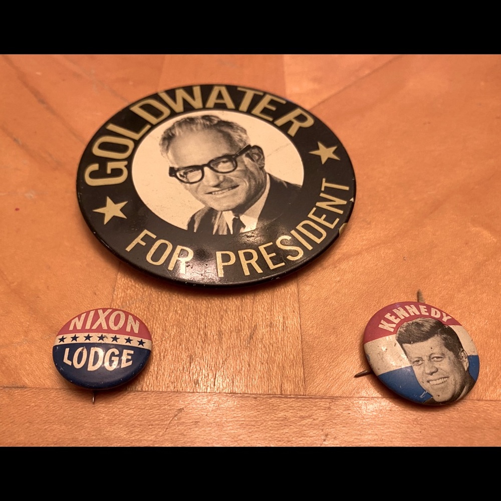 Vintage President buttons/pins